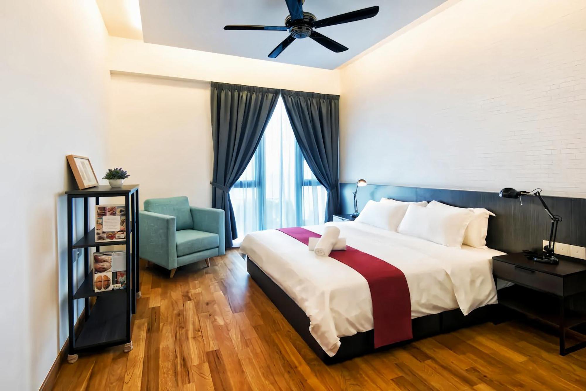 Jazz Service Suites Penang George Town Extérieur photo